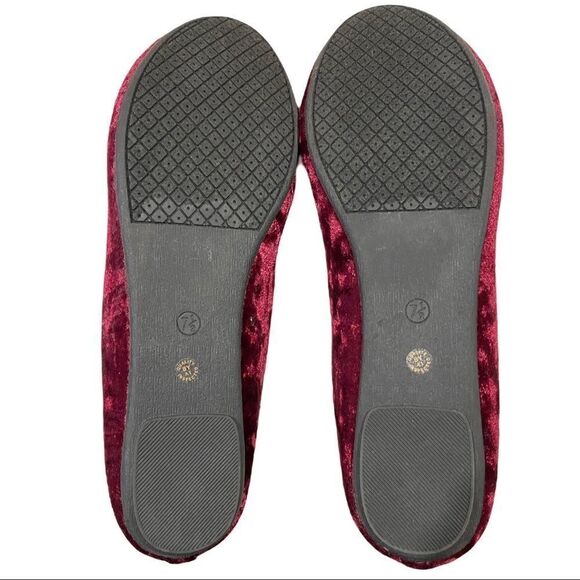 City Street’s Lightweight Velvet Flats  - Picture 9 of 9